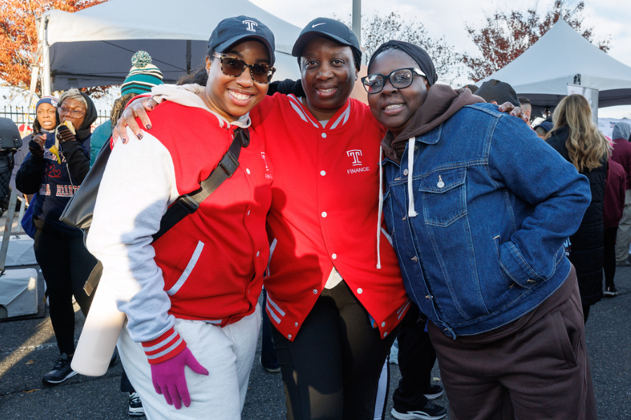 Temple Health team members at this year’s Heart Walk.