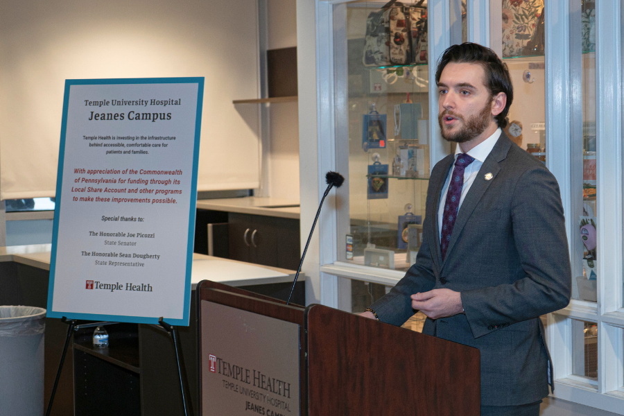 Senator Picozzi and Representative Dougherty with Jeanes employees, community members, and leadership during their visit to TUH-Jeanes Campus.