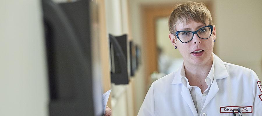 Dr. Erin Narewski of the Temple Lung Center