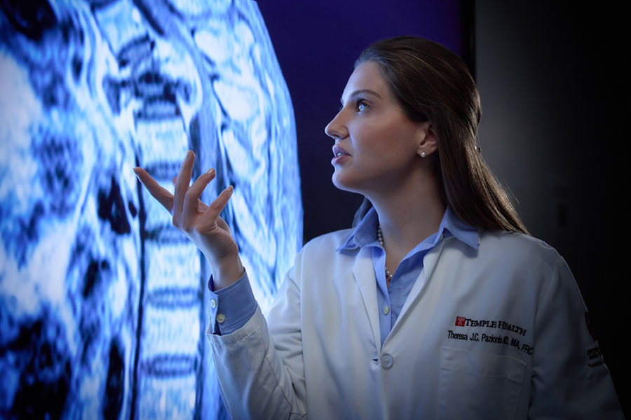 doctor imaging robotic surgery