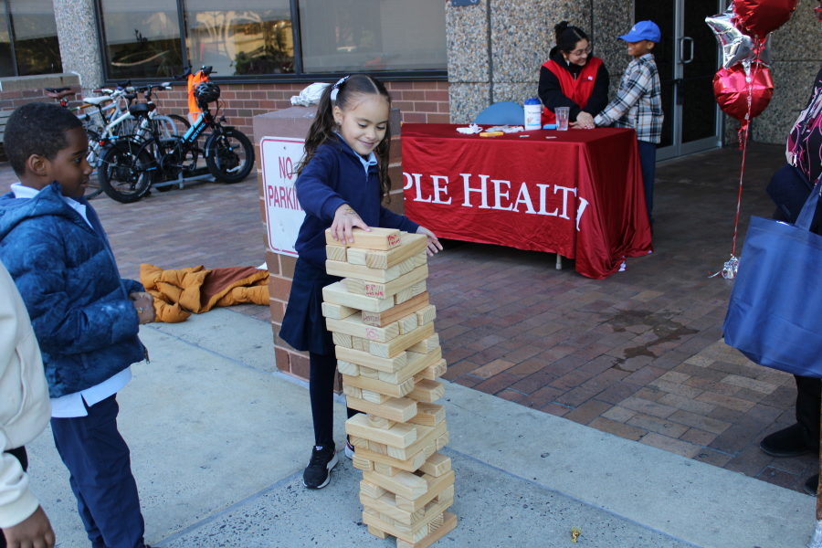 Students enjoyed fun and games like Jenga outside TUH-Main Campus.