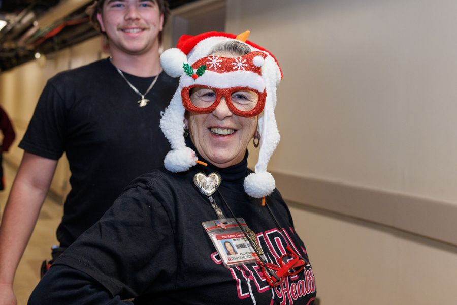 This Jeanes employee’s Santa glasses were worthy of Mrs. Claus herself!