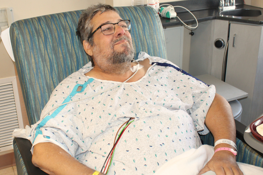 Michael Profeto, the recipient of Temple University Hospital’s 1,000th kidney transplant, the day after his donation.