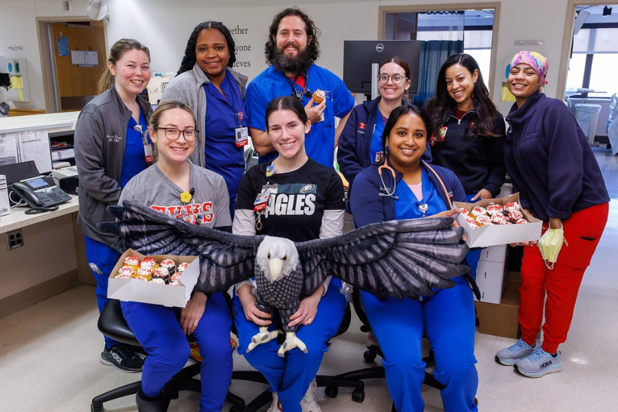 E-A-G-L-E-S EAGLES—and a very realistic fake eagle!