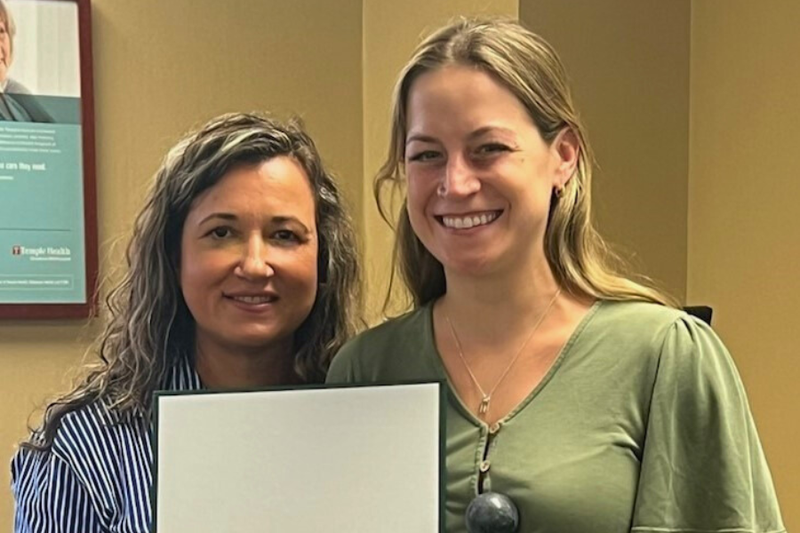 Q2 DAISY Award winner Sarah Weber, RN (right).