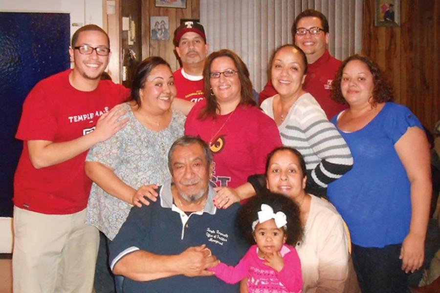 Temple patient, Thomas, with his family