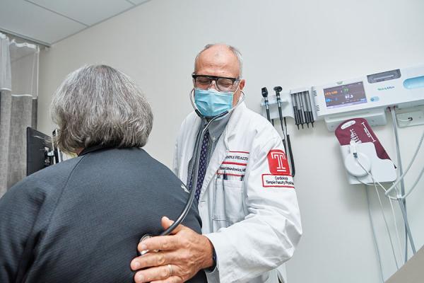 Dr. Edmundowicz with hypertension patient