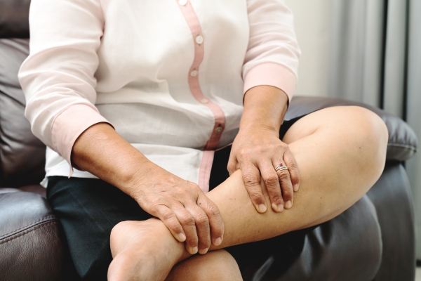 woman with joint pain