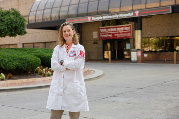 Rowe in front of TUH-Main Campus.