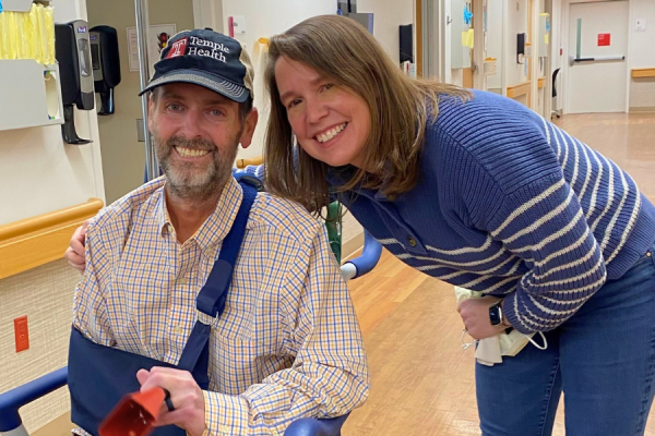 John and Pam in the hospital post-transplant.